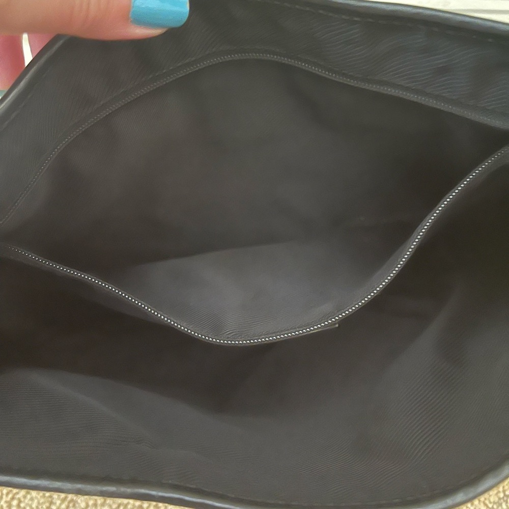 Authentic Gucci bag - Picture 10 of 13